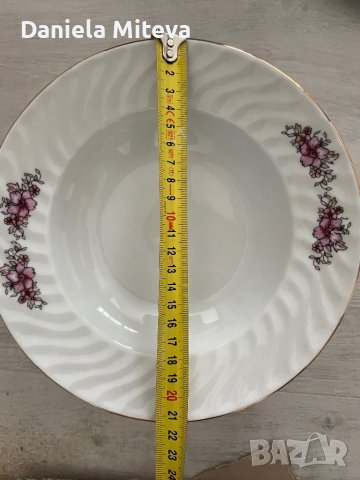 Дълбока порцеланова чиния, снимка 4 - Сервизи - 42084619