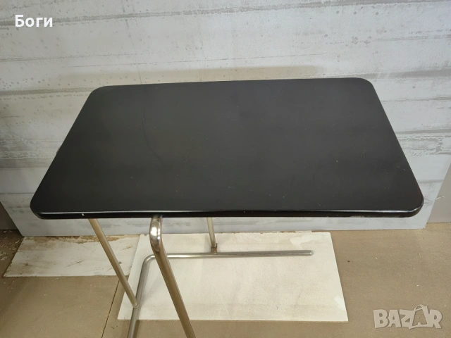 Маса тип помощна