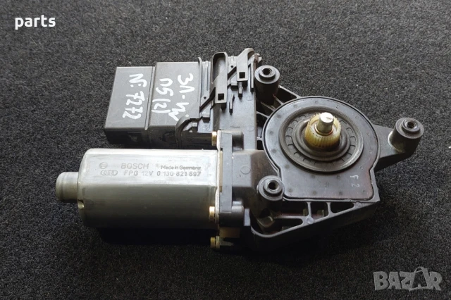 Задна Лява Машинка Стъкло VW Пасат 5 N:7272 (2) - 119101100 - 0130821697, снимка 3 - Части - 50453094