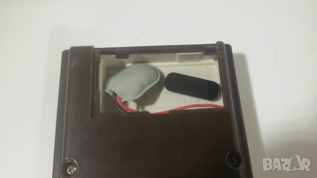 Калкулатор Sharp Elsimate EL-206 с дефектен екран, но с кутия и упътване, снимка 12 - Антикварни и старинни предмети - 51802557