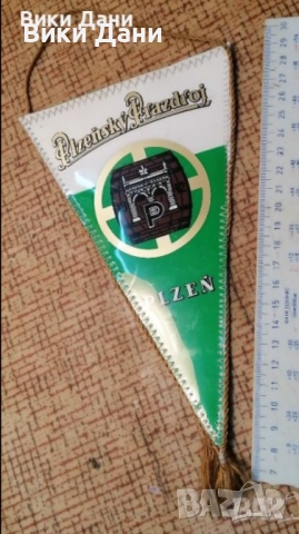 флагчета ФК СПАРТАК Плевен, Пилзенер и ретро Торонто , снимка 8 - Колекции - 38389337