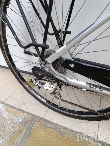 Градски велосипед 28 цола , снимка 2 - Велосипеди - 52573597