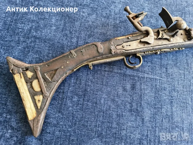 Стара балканска кремъчна пушка Шишане. 18 век., снимка 3 - Антикварни и старинни предмети - 56299886