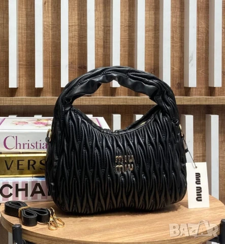 чанти Miu Miu , снимка 3 - Чанти - 50684347