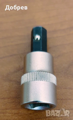 Вложка 30мм  на 1/2 и накрайник 8мм шестограм на вложка 3/4