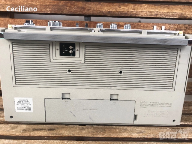 Радиокасетофон Колекционерски - Crown CSC-945L (Japan), снимка 9 - Радиокасетофони, транзистори - 53117643
