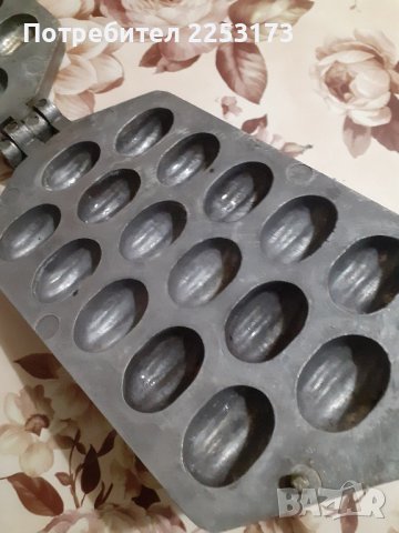 Стара б.г.преса за орехчета, снимка 4 - Прибори за хранене, готвене и сервиране - 44297373