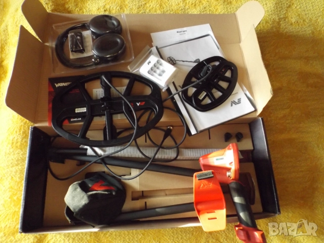 Металотърсач Minelab Vanquish 540 Pro + слушалки ML 80 + малка сонда, снимка 1