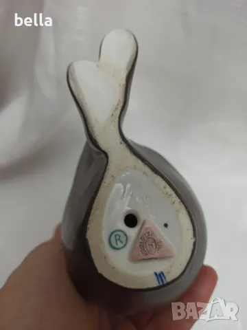 ИЗКЛЮЧИТЕЛНО РЯДКА ПОРЦЕЛАНОВА ФИГУРА ЧЕРЕН ПОРЦЕЛАН ,ЖЕНА-ROYAL DUX BOHEMIA, снимка 7 - Антикварни и старинни предмети - 49305424