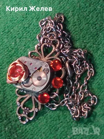 КРАСИВО ВИНТИДЖ АРТ КОЛИЕ с МЕДАЛЬОН от МЕХАНИЗЪМ на СТАР СЪВЕТСКИ ДАМСКИ ХЕНД МЕЙД БИЖУ 47375, снимка 11 - Колиета, медальони, синджири - 47285783