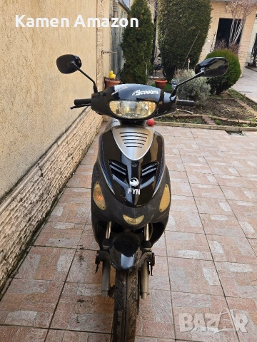 4 тактов скутер 50сс бартер , снимка 3 - Мотоциклети и мототехника - 53747207