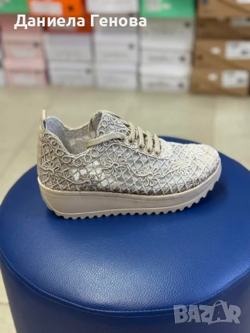 ДАМСКИ ОБУВКИ  42, снимка 1