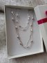 Нов,  елегантен дамски сребърен комплект. Поставен в луксозна, подаръчна кутия., снимка 1 - Бижутерийни комплекти - 41464688