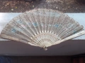 Антикварно дамско ветрило от кост и коприна 19 век, снимка 3