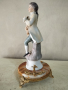 порцеланова статуетка, снимка 2