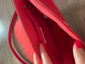 Красива червена чанта, снимка 3