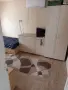 Двуетажна къща 100к.м. с двор един декар. , снимка 3