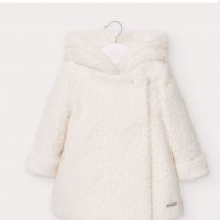 Елегантно бебешко палтенце от фин косъм за момиче Mayoral , снимка 3 - Бебешки якета и елеци - 34600658