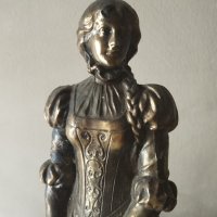 метална статуетка-викториянска дама, снимка 2 - Други ценни предмети - 41930906