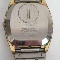 Мъжки кварцов часовник SEIKO SQ 7123-5010 DAY/DATE, снимка 7 - Антикварни и старинни предмети - 41905260