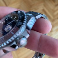 Продавам автоматичен мъжки часовник Rolex Sea Dweller Black, снимка 7 - Мъжки - 44304639