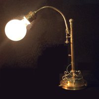 Френска настолна лампа, снимка 2 - Настолни лампи - 41868563