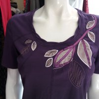 РАЗПРОДАЖБА- блуза трико в преливащи лилави цветове и апликации листа, снимка 3 - Тениски - 35678019