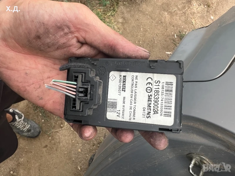 Четец с 2 карти Рено Меган/Сценик1.9дци 2004г, снимка 1