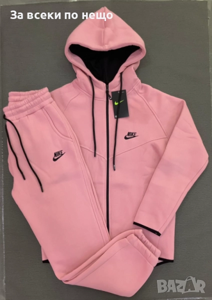 Nike Дамски Розов Ватиран Спортен Комплект🔝Дамски Ватиран Спортен Екип В Розов Цвят Найк Код LFS745, снимка 1