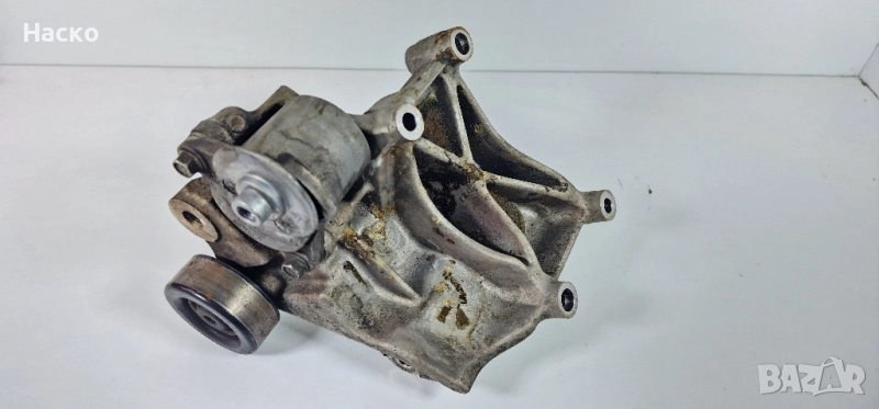 Планка Стойка Алтернатор Генератор Киа Сиид Каренс Спортидж Kia Ceed Carens Sportage Hyundai 2.0 CRD, снимка 1