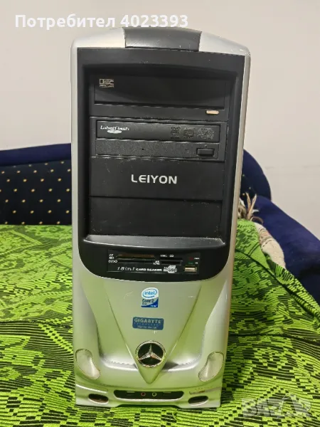 настолен компютър, снимка 1