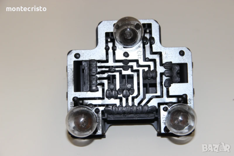 Лява платка стоп VW T4 Transporter (1990-2003г.) 701945257 / 701 945 257 ляв ламподържач, снимка 1