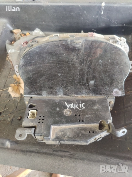 табло toyota yaris, снимка 1
