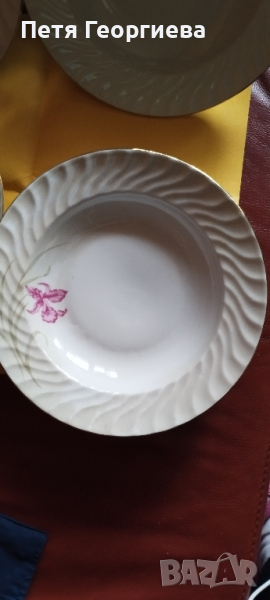 Порцеланови чинии , снимка 1