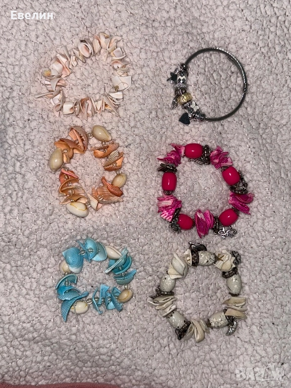 Гривни с мидички , снимка 1