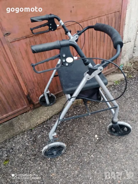 Ролатор, проходилка, олекотен, сгъваем + седалка+ колан , снимка 1