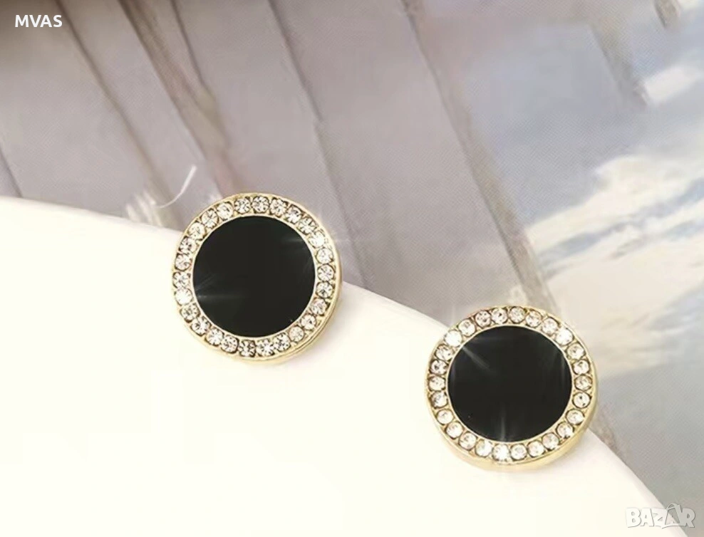 Нови дамски кръгли обеци черно със златно, снимка 1