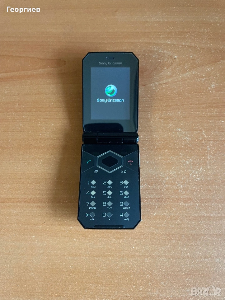 Единствен на пазара !!Sony Ericsson f100i , снимка 1
