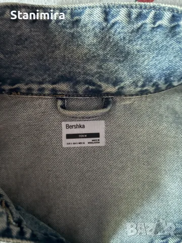 Дънково яке Bershka denim, снимка 4 - Якета - 56038866