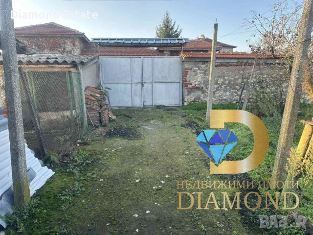Двуетажна къща с гараж в село Черногорово, общ. Димитровград, снимка 5 - Къщи - 52825731