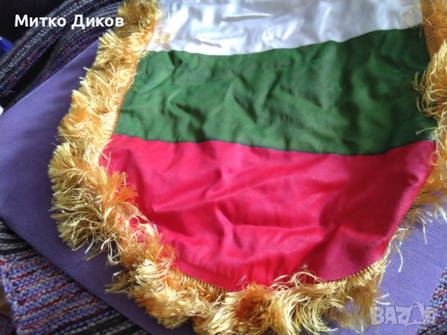Флаг голям мачов на Локомотив Русе 35х32см с ресните от 70-те години, снимка 6 - Футбол - 41449539
