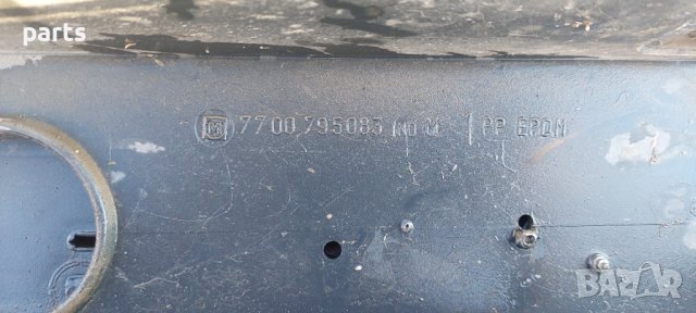 Задна Броня Рено Клио 1 - 7700795083 N, снимка 6 - Части - 40078068