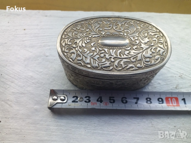 МЕТАЛНА КУТИЯ, снимка 4 - Антикварни и старинни предмети - 53511767