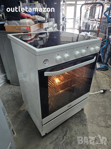 готварска печка с керамичен плот Electrolux , снимка 5 - Печки, фурни - 53503134