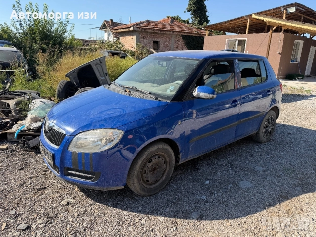 Шкода фабия 1.2 бензин 2009 Г само на части , снимка 2 - Части - 51809686