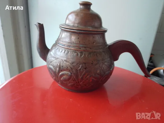 меден чайник с ръчна декорация