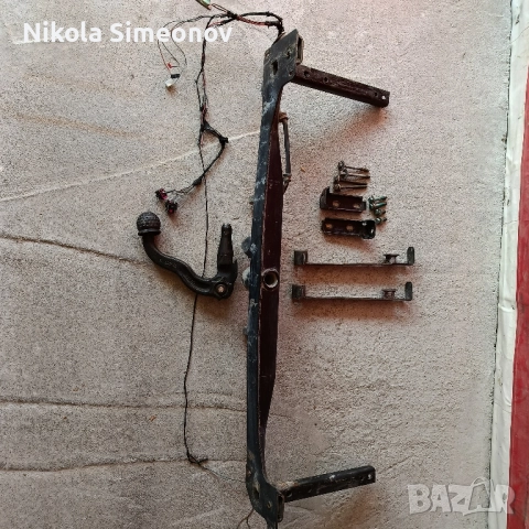 Теглич за Ауди , снимка 2 - Части - 52500955