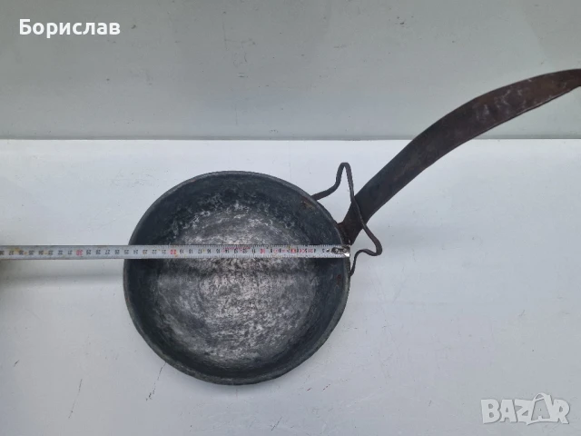 Медна тава, снимка 2 - Антикварни и старинни предмети - 50730367