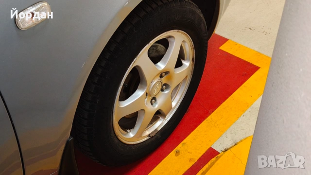 Продвам Hyundai Sonata 2.0i Газ/бензин, снимка 4 - Автомобили и джипове - 52690918