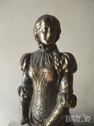 метална статуетка-викториянска дама, снимка 2 - Други ценни предмети - 41930906